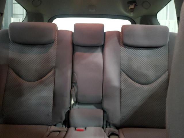 Photo 10 from auction – 2006 TOYOTA RAV4 with VIN JTMBK33V365007256
