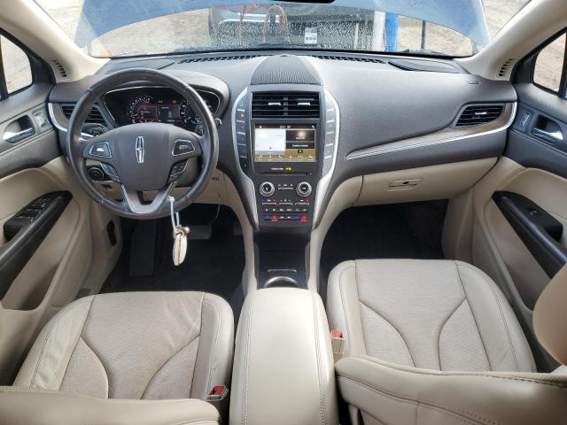 Photo 8 from auction – 2017 LINCOLN MKC RESERV with VIN 5LMCJ3D94HUL61670