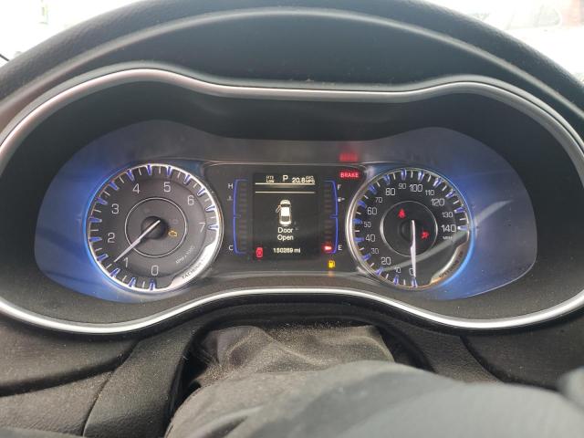 Photo 9 from auction – 2015 CHRYSLER 200 LIMITE with VIN 1C3CCCAB3FN639723