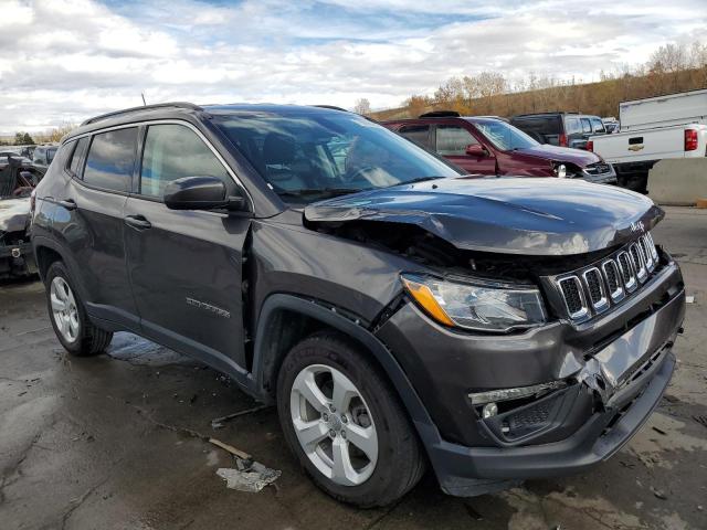 Foto 4 de la subasta – 2020 JEEP COMPASS LA con VIN 3C4NJDBB0LT251536
