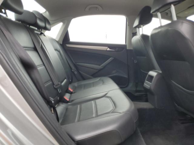 Photo 10 from auction – 2014 VOLKSWAGEN PASSAT S with VIN 1VWAT7A32EC090753