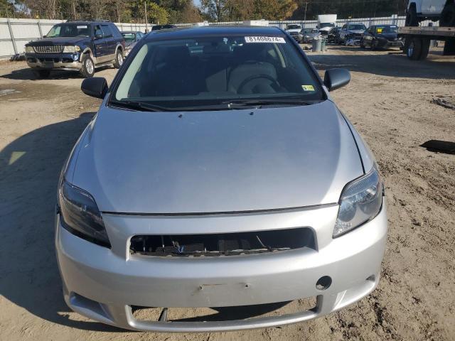 Photo 5 from auction – 2006 TOYOTA SCION TC with VIN JTKDE167960112696
