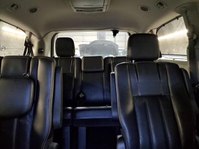Снимка 10 от търг – 2011 CHRYSLER TOWN & COU с VIN 2A4RR8DG2BR617812