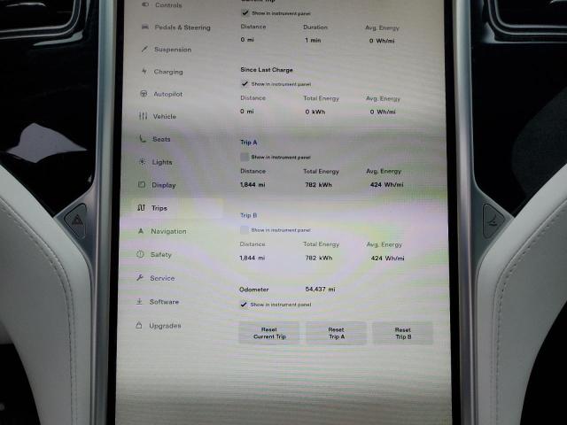 Photo 9 from auction – 2016 TESLA MODEL X with VIN 5YJXCBE23GF010786