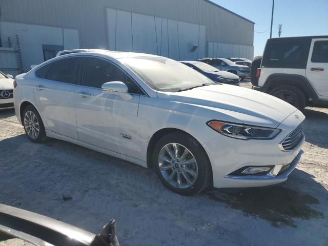 Photo 4 from auction – 2017 FORD FUSION TIT with VIN 3FA6P0SU2HR238925