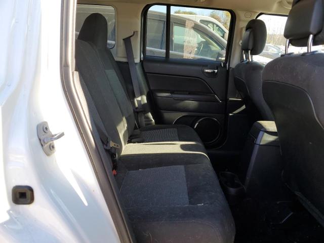 Photo 11 from auction – 2016 JEEP PATRIOT with VIN 1C4NJRFB4GD581148