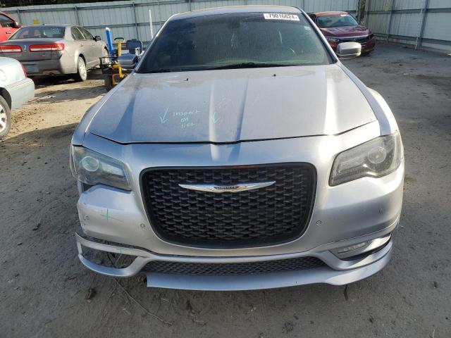 Photo 5 from auction – 2018 CHRYSLER 300 S with VIN 2C3CCABG4JH243705