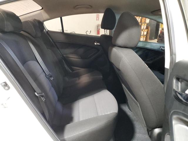 Photo 10 from auction – 2018 KIA FORTE LX with VIN 3KPFL4A78JE254133