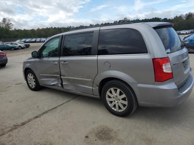 Photo 2 from auction – 2016 CHRYSLER TOWN & COU with VIN 2C4RC1BGXGR157257