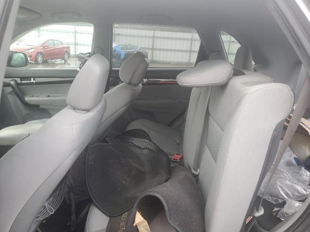 Photo 11 from auction – 2011 KIA SORENTO BA with VIN 5XYKTDA25BG123233