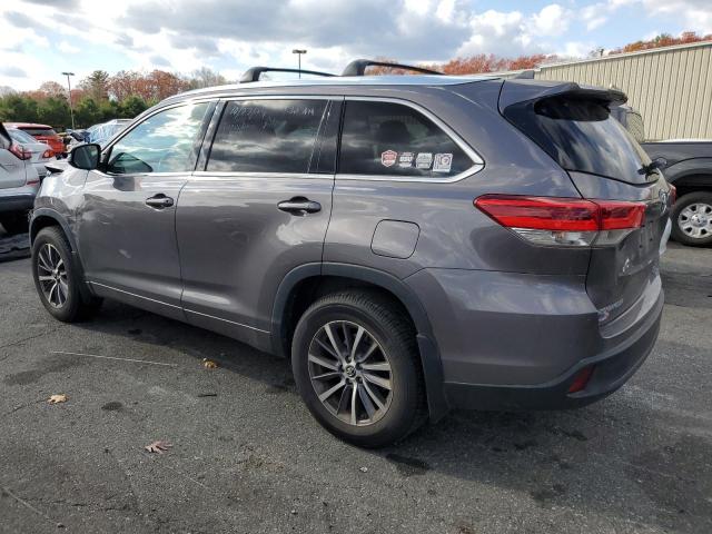 Photo 2 from auction – 2017 TOYOTA HIGHLANDER with VIN 5TDJZRFH9HS361439