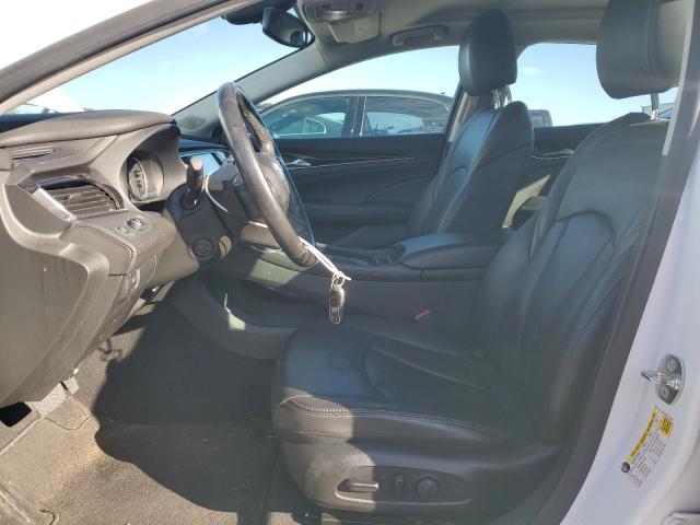 Photo 7 from auction – 2017 BUICK LACROSSE E with VIN 1G4ZP5SSXHU142824