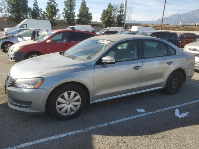 VOLKSWAGEN PASSAT S 2013 with VIN 1VWAP7A33DC042679 - Photo from auction