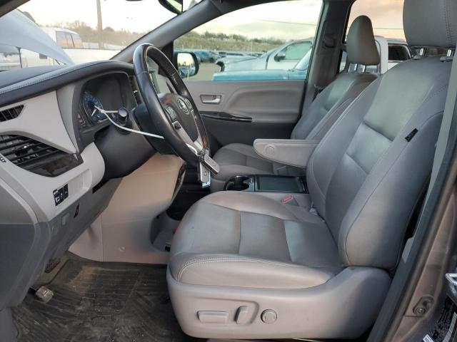 Photo 7 from auction – 2018 TOYOTA SIENNA XLE with VIN 5TDDZ3DC7JS206816