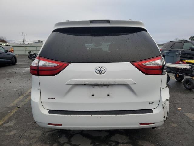 Photo 6 from auction – 2018 TOYOTA SIENNA LE with VIN 5TDKZ3DC3JS965275