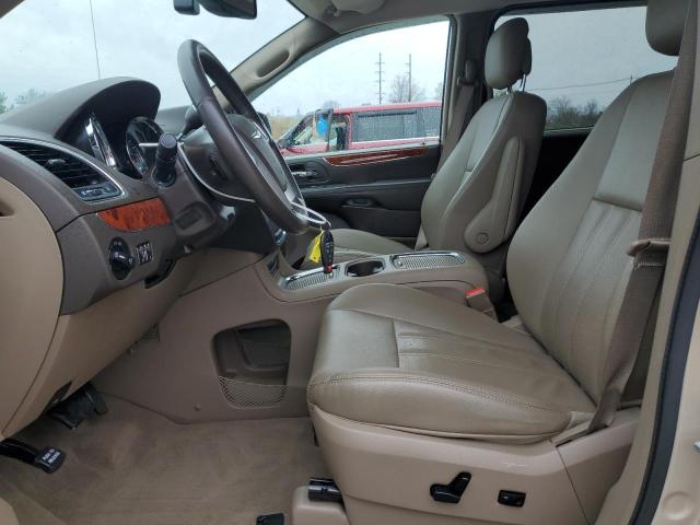 Photo 7 from auction – 2015 CHRYSLER TOWN & COU with VIN 2C4RC1CG7FR539971