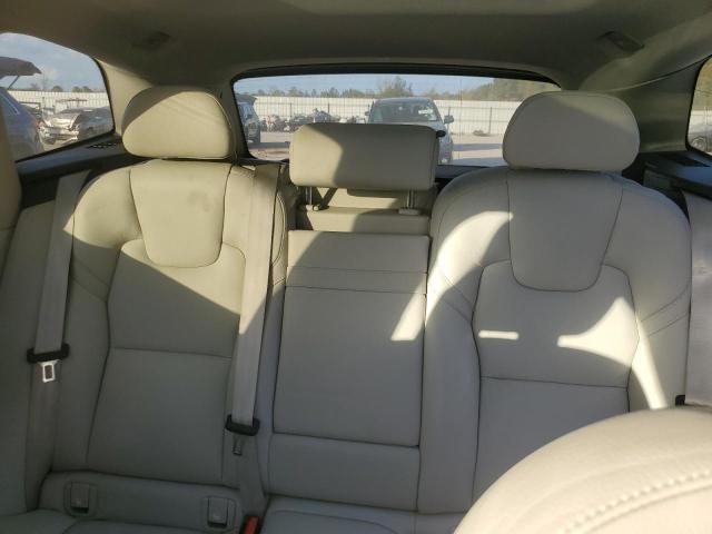 Photo 10 from auction – 2018 VOLVO XC60 T5 IN with VIN LYV102RL7JB118208