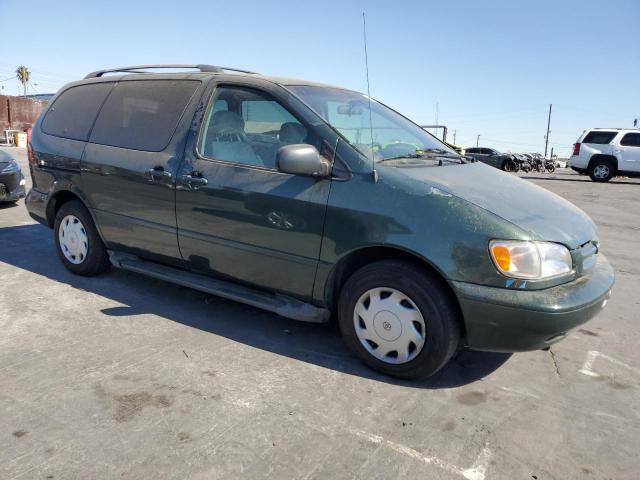Photo 4 from auction – 2000 TOYOTA SIENNA LE with VIN 4T3ZF13C5YU250522