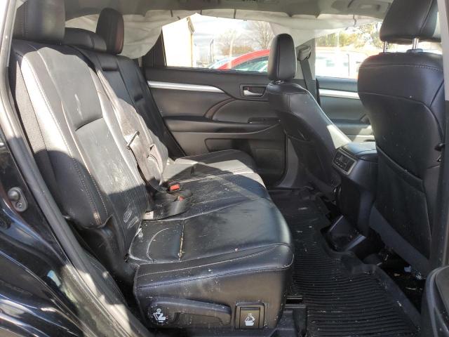 Photo 11 from auction – 2019 TOYOTA HIGHLANDER with VIN 5TDJZRFH4KS588769