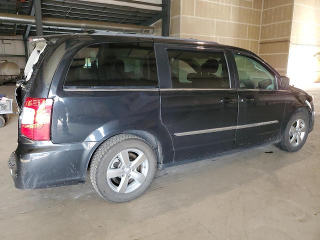 Photo 3 from auction – 2015 CHRYSLER TOWN & COU with VIN 2C4RC1BG2FR588903