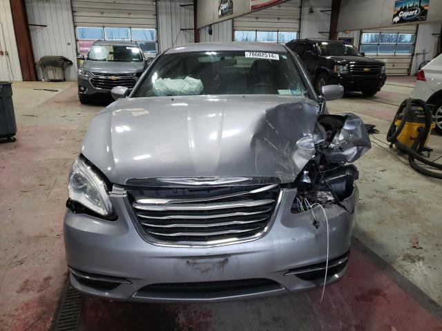 Photo 5 from auction – 2013 CHRYSLER 200 LX with VIN 1C3CCBABXDN647308