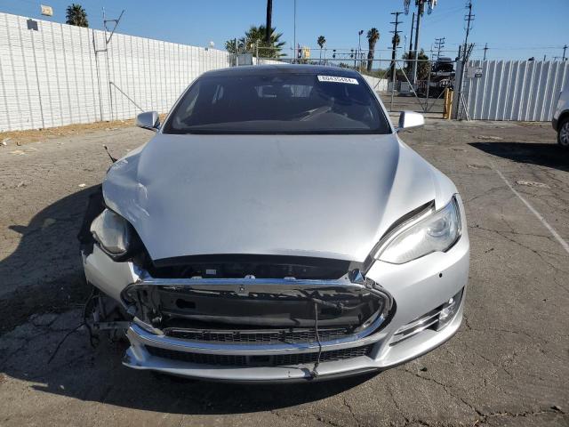 Photo 5 from auction – 2016 TESLA MODEL S with VIN 5YJSA1E14GF132445
