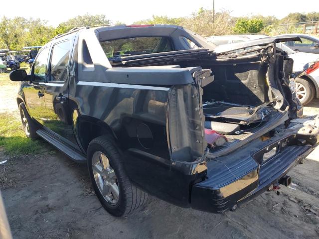 Photo 2 from auction – 2011 CHEVROLET AVALANCHE with VIN 3GNMCFE01BG270428
