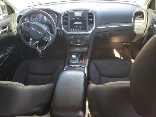Photo 8 from auction – 2019 CHRYSLER 300 TOURIN with VIN 2C3CCAAG1KH755733