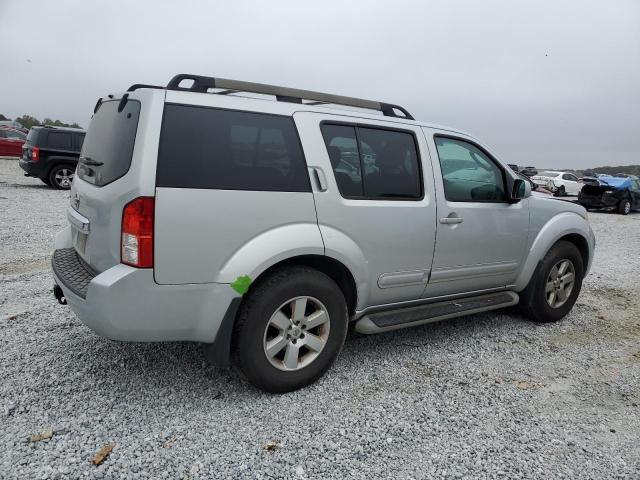 Photo 3 from auction – 2011 NISSAN PATHFINDER with VIN 5N1AR1NNXBC621490
