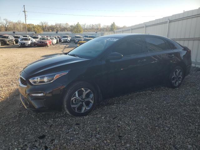Photo 1 from auction – 2021 KIA FORTE FE with VIN 3KPF24AD5ME319694
