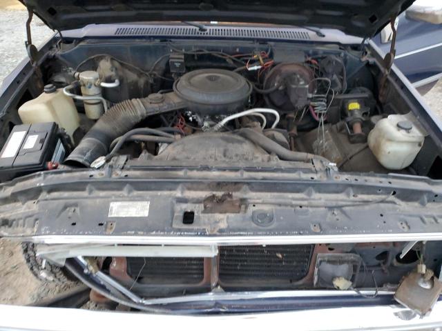 Photo 11 from auction – 1985 CHEVROLET C20 with VIN 1GCGC24M6FF407745