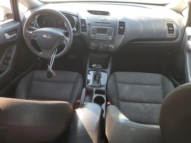 Photo 8 from auction – 2017 KIA FORTE LX with VIN 3KPFK4A78HE071909