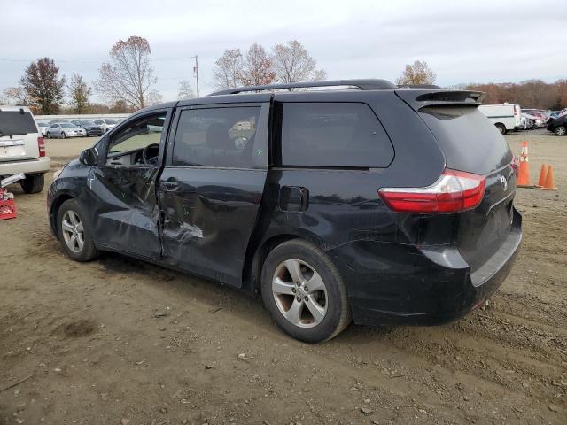 Photo 2 from auction – 2016 TOYOTA SIENNA LE with VIN 5TDKK3DCXGS718803