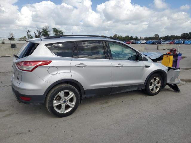 Photo 3 from auction – 2016 FORD ESCAPE SE with VIN 1FMCU9GX3GUB65399
