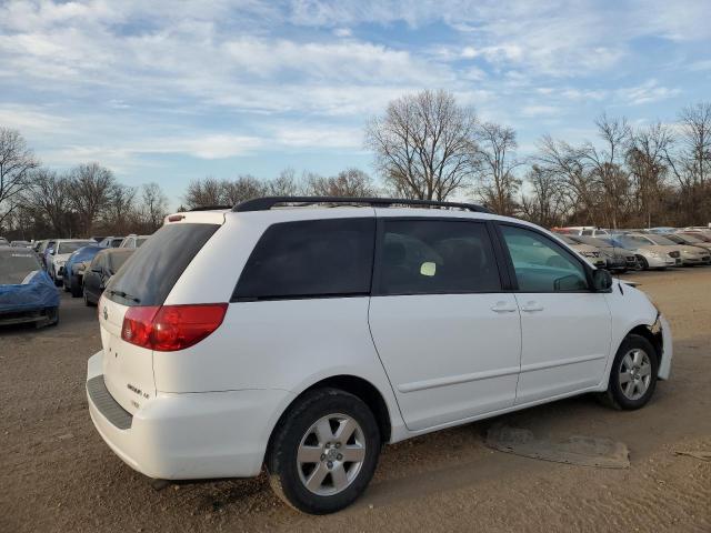 Photo 3 from auction – 2010 TOYOTA SIENNA CE with VIN 5TDKK4CC3AS328821