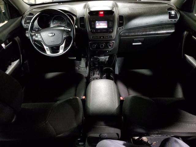 Photo 8 from auction – 2015 KIA SORENTO LX with VIN 5XYKTDA70FG647309