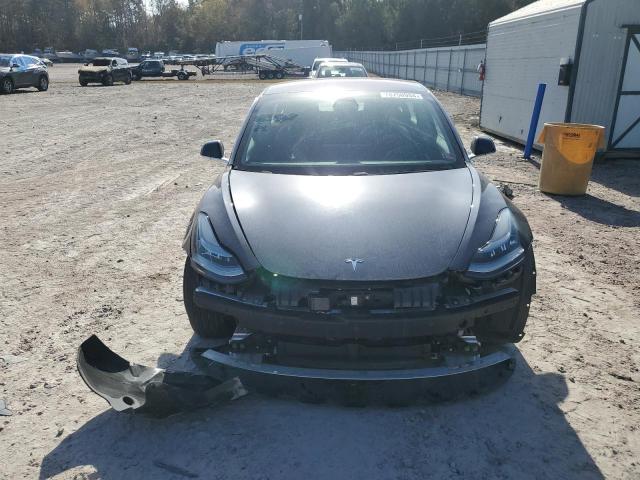Photo 5 from auction – 2018 TESLA MODEL 3 with VIN 5YJ3E1EA9JF040943