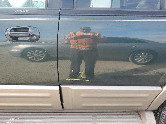 Photo 13 from auction – 2004 FORD EXPEDITION with VIN 1FMRU17W64LA31670