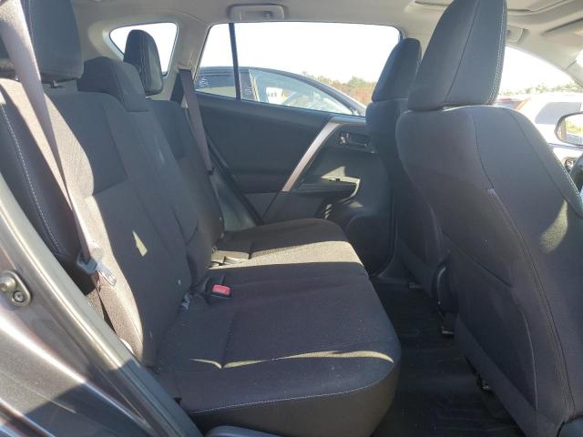 Photo 11 from auction – 2015 TOYOTA RAV4 XLE with VIN JTMRFREVXFJ049787