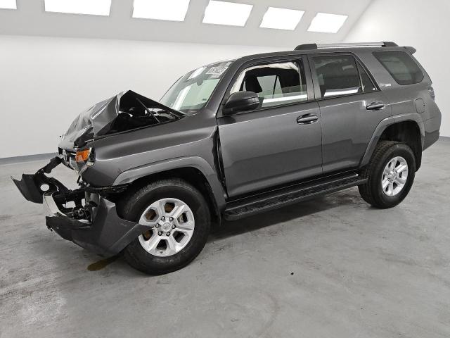TOYOTA 4RUNNER SR 2021 with VIN JTEMU5JR8M5940115 - Photo from auction