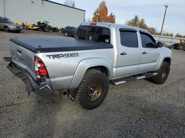 Photo 3 from auction – 2011 TOYOTA TACOMA DOU with VIN 3TMLU4EN2BM064702