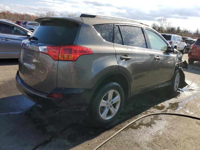Photo 3 from auction – 2013 TOYOTA RAV4 XLE with VIN JTMWFREV7D5014259