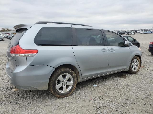 Photo 3 from auction – 2014 TOYOTA SIENNA LE with VIN 5TDKK3DC0ES414893