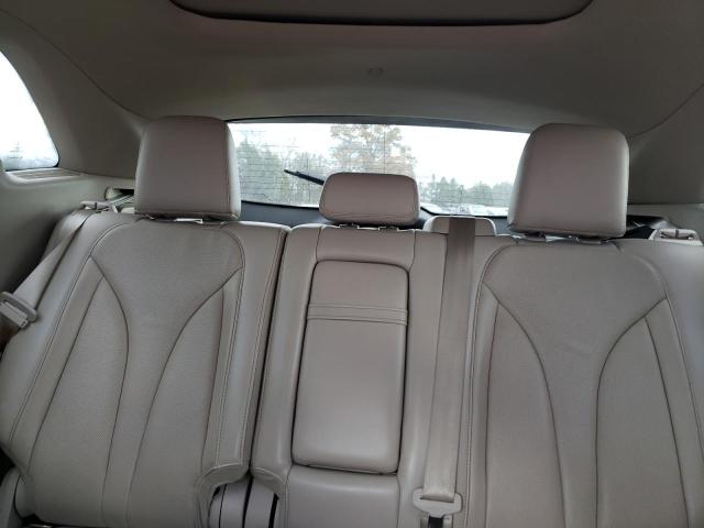 Photo 10 from auction – 2017 LINCOLN MKC RESERV with VIN 5LMCJ3D91HUL50688