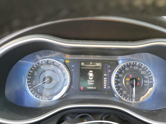 Photo 9 from auction – 2015 CHRYSLER 200 LIMITE with VIN 1C3CCCAB5FN659035