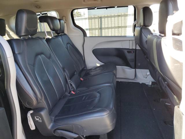 Photo 11 from auction – 2018 CHRYSLER PACIFICA T with VIN 2C4RC1BG8JR323038