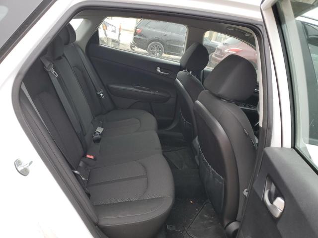 Photo 10 from auction – 2016 KIA OPTIMA LX with VIN 5XXGT4L38GG021464