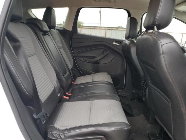 Photo 11 from auction – 2019 FORD ESCAPE SE with VIN 1FMCU9GD1KUA07500