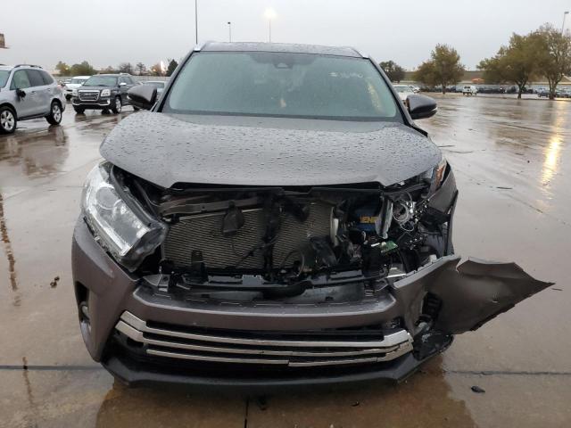 Photo 5 from auction – 2018 TOYOTA HIGHLANDER with VIN 5TDYZRFH7JS282257