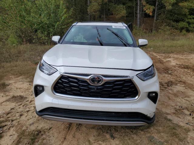 Photo 5 from auction – 2021 TOYOTA HIGHLANDER with VIN 5TDFZRAH1MS046111